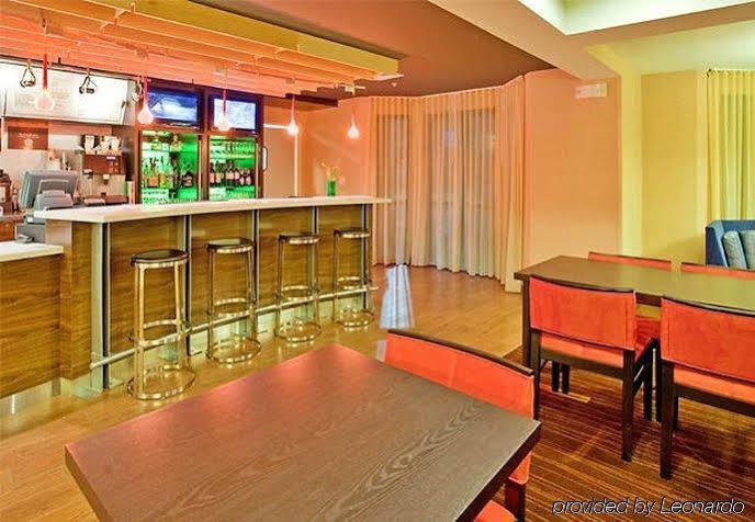 Courtyard Houston The Woodlands Hotel Ngoại thất bức ảnh